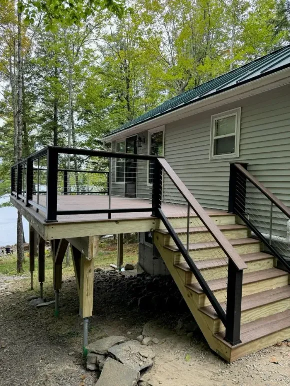 Deck construction by Mariner Construction